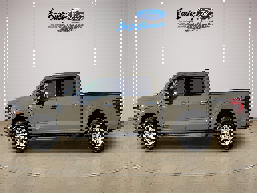 New 2025 Ford F150 XLT w/ Equipment Group 302A MID image 3