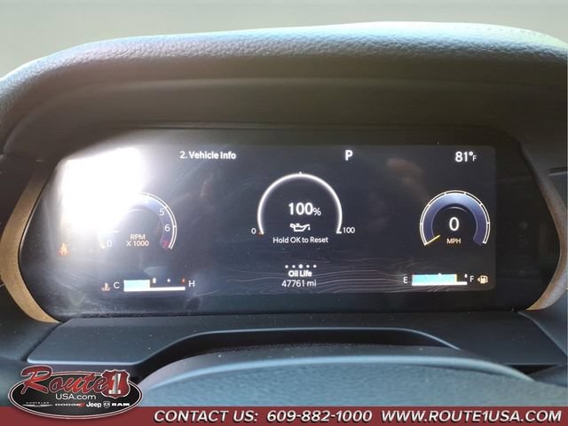 Used 2023 Jeep Grand Cherokee Limited AWD/4WD image 33