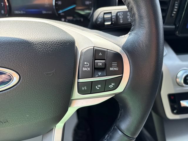 Used 2023 Ford Explorer XLT w/ Equipment Group 202A AWD/4WD image 12