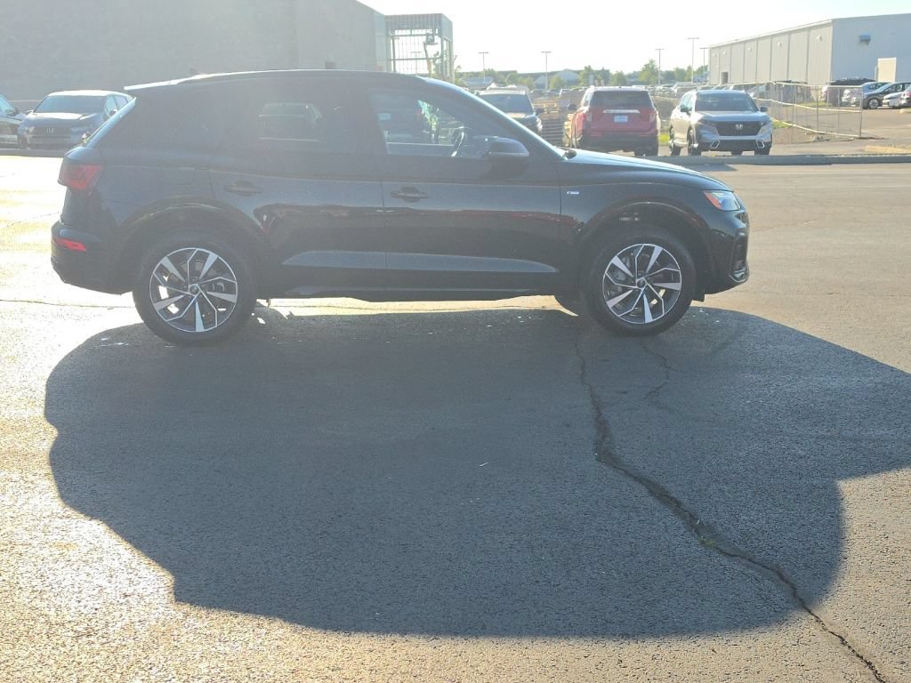 Used 2024 Audi Q5 2.0T Premium AWD/4WD image 11