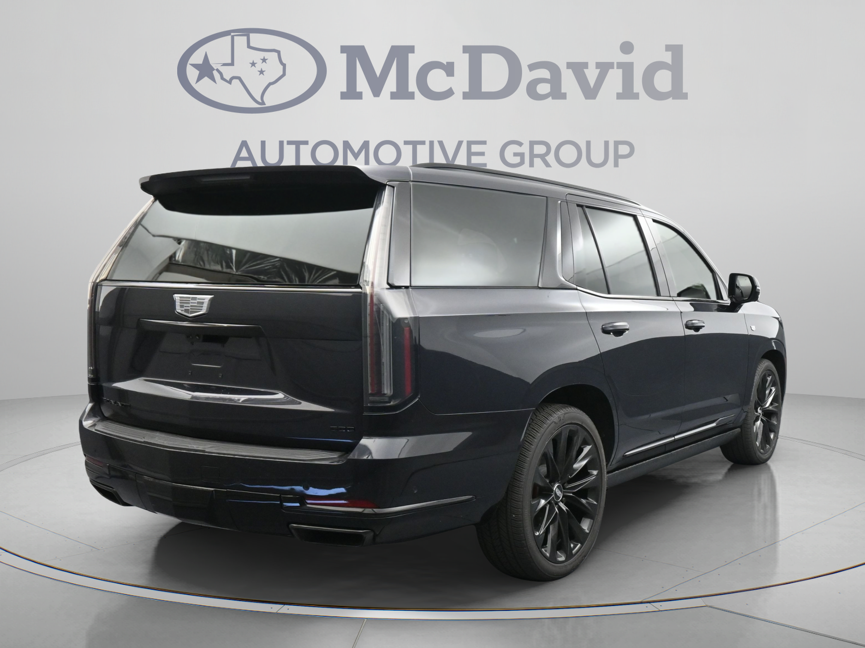 Used 2026 Cadillac Escalade Platinum Sport w/ LPO, ONYX Package AWD/4WD image 8