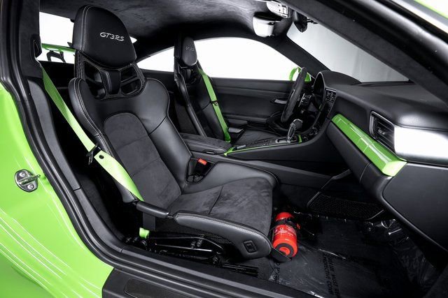 Used 2019 Porsche 911 GT3 RS w/ Light Design Package RWD image 32