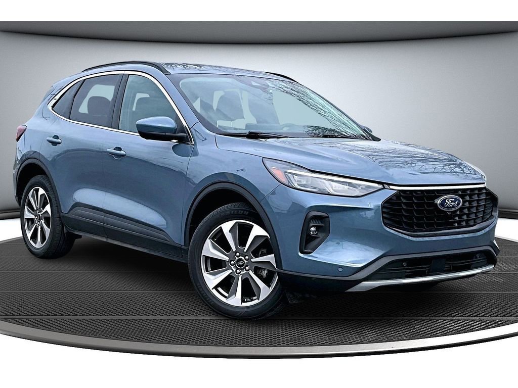 Used 2024 Ford Escape Platinum AWD/4WD image 12
