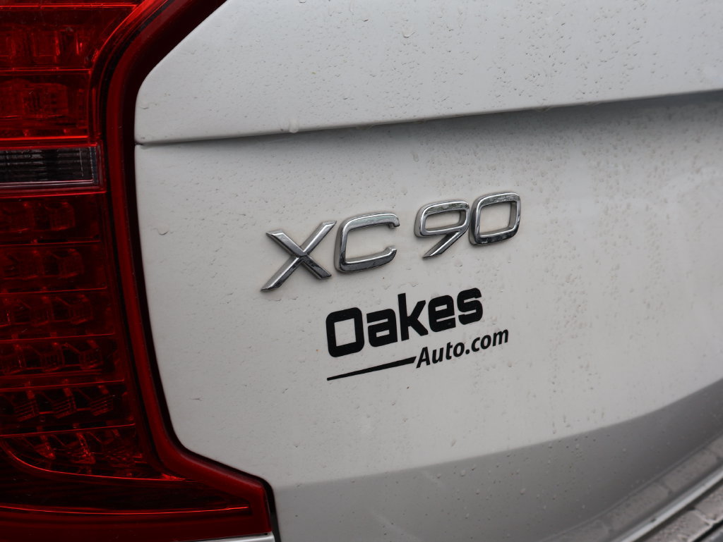 Used 2023 Volvo XC90 B6 Ultimate w/ Lounge Package AWD/4WD image 18
