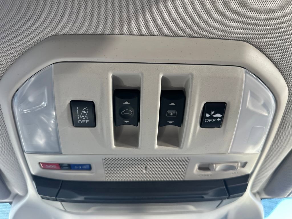 Used 2022 Subaru Ascent Limited w/ Technology Package image 40
