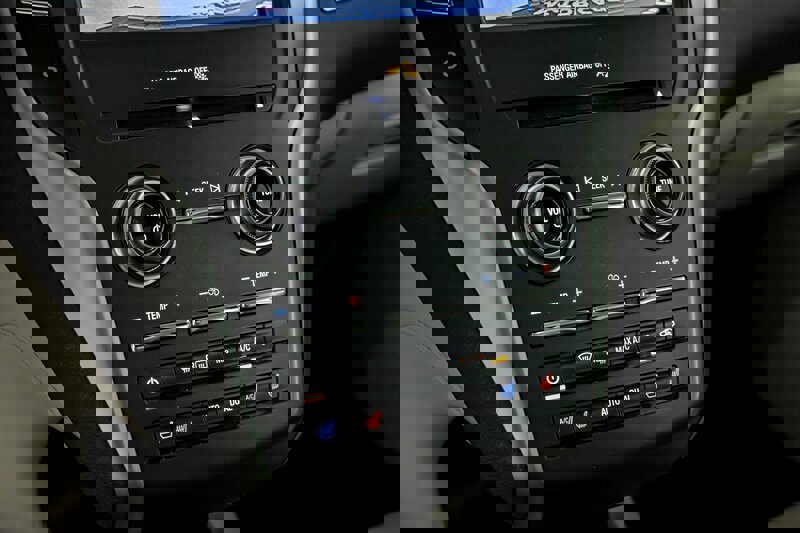 Used 2019 Lincoln MKC Reserve w/ MKC Climate Package image 30