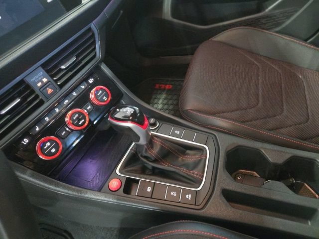 Used 2024 Volkswagen Jetta GLI Autobahn FWD image 28