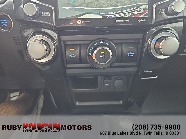 Used 2022 Toyota 4Runner TRD Off-Road AWD/4WD image 22