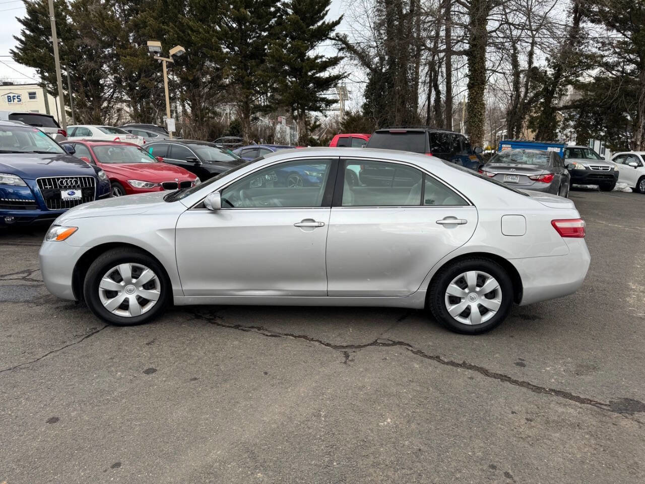 Used 2008 Toyota Camry LE image 4