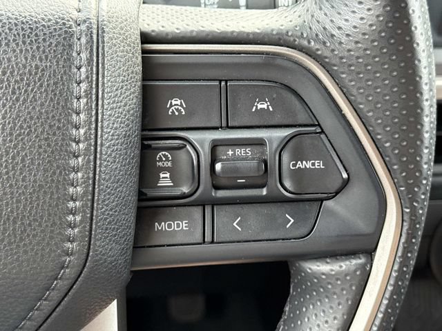 Used 2025 Toyota 4Runner TRD Sport AWD/4WD image 23