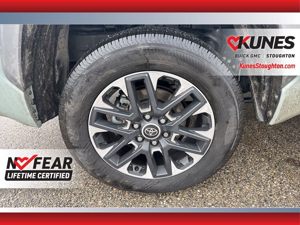Used 2024 Toyota Tundra Limited image 15