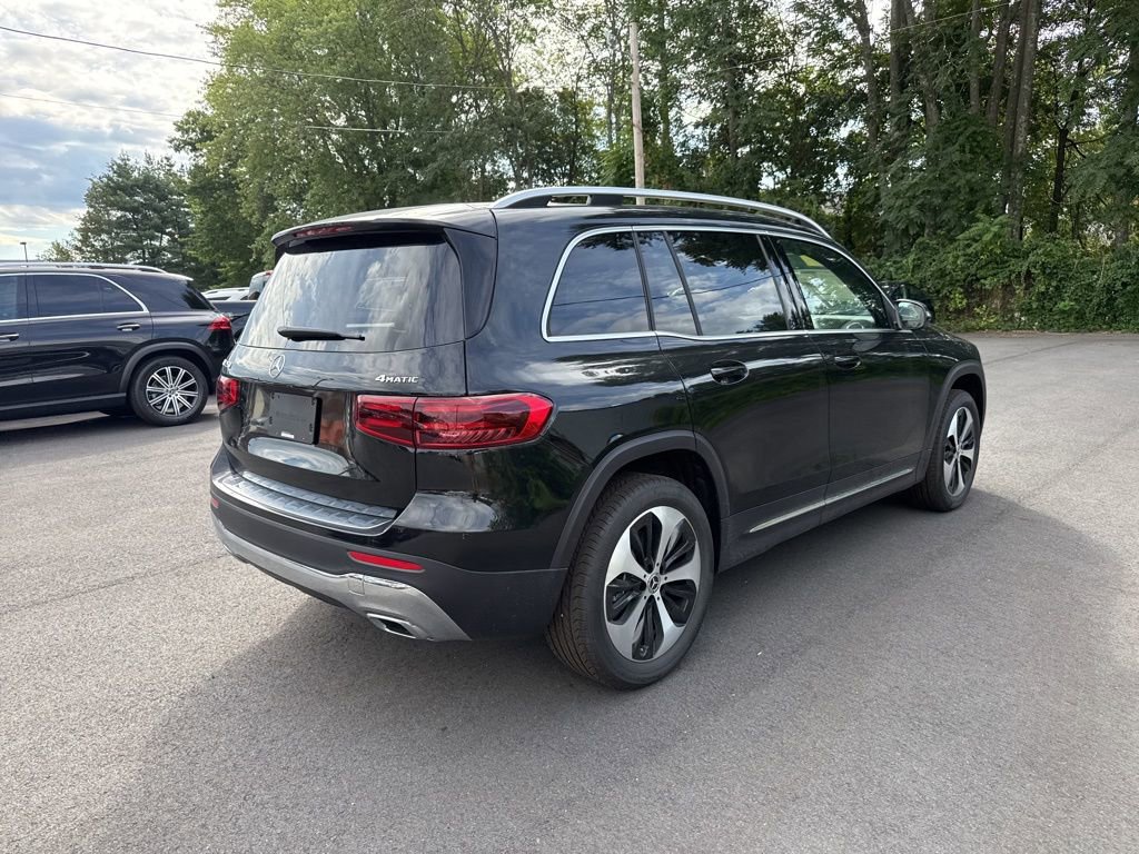 New 2026 Mercedes-Benz GLB 250 4MATIC image 7