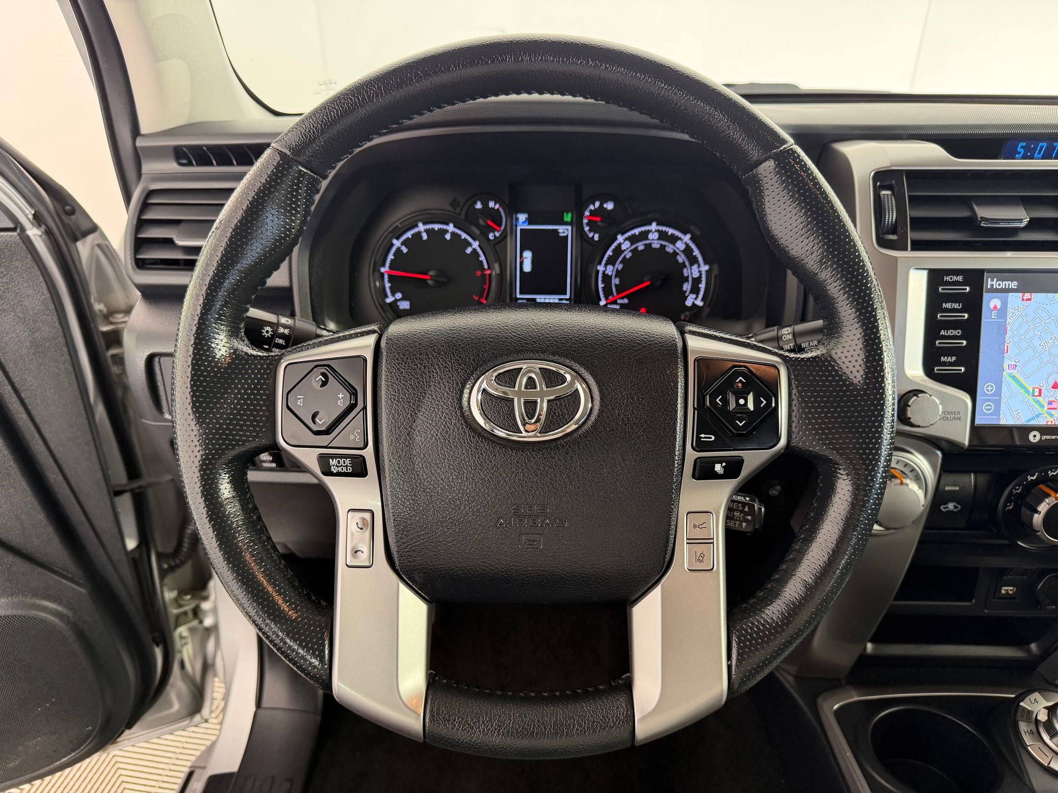 Certified 2024 Toyota 4Runner SR5 Premium image 14