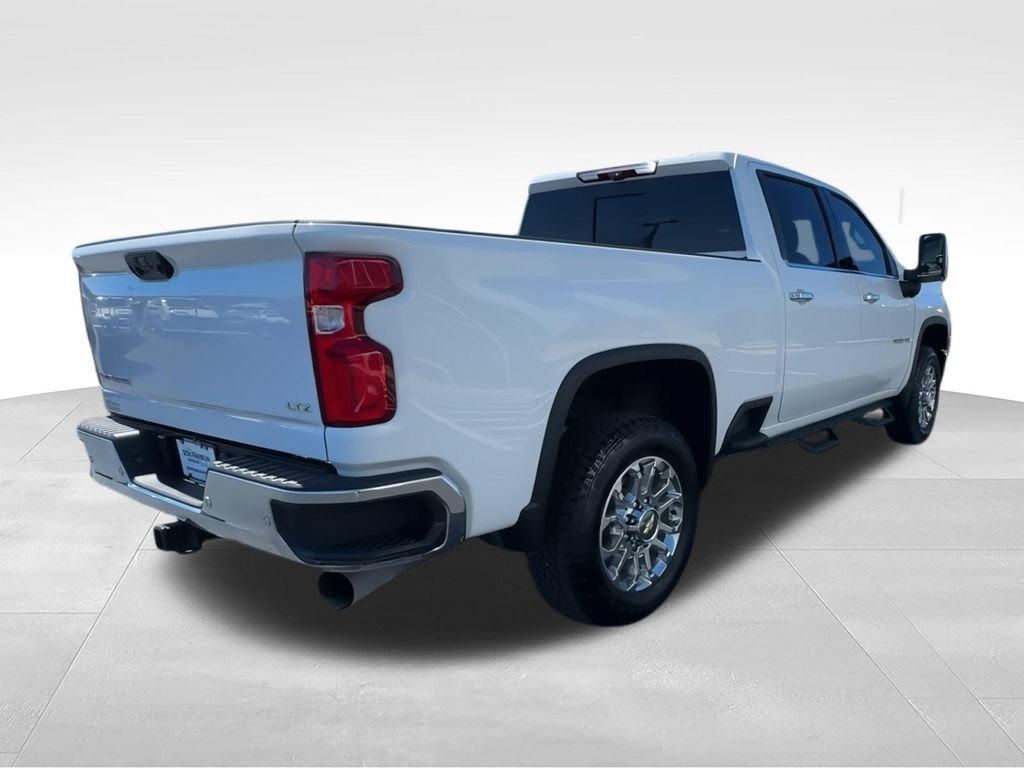 Used 2024 Chevrolet Silverado 2500 LTZ w/ LTZ Convenience Package AWD/4WD image 8