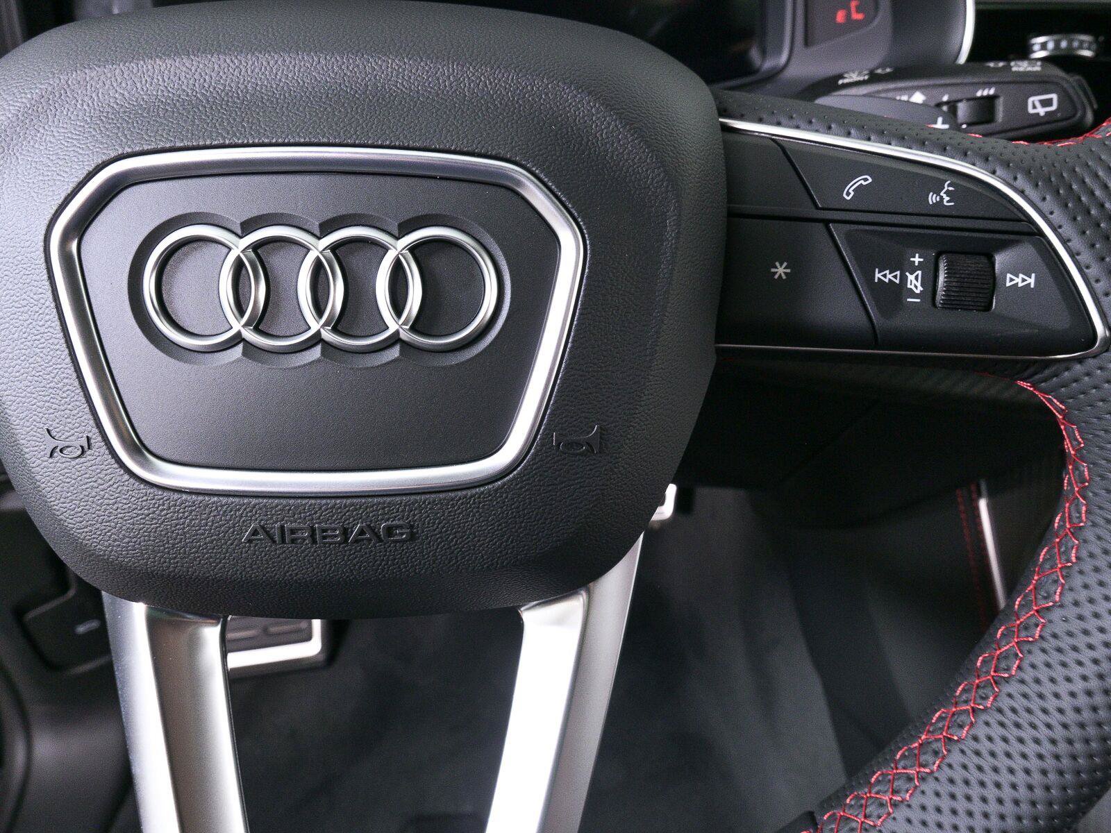 New 2026 Audi SQ8 Prestige AWD/4WD image 12