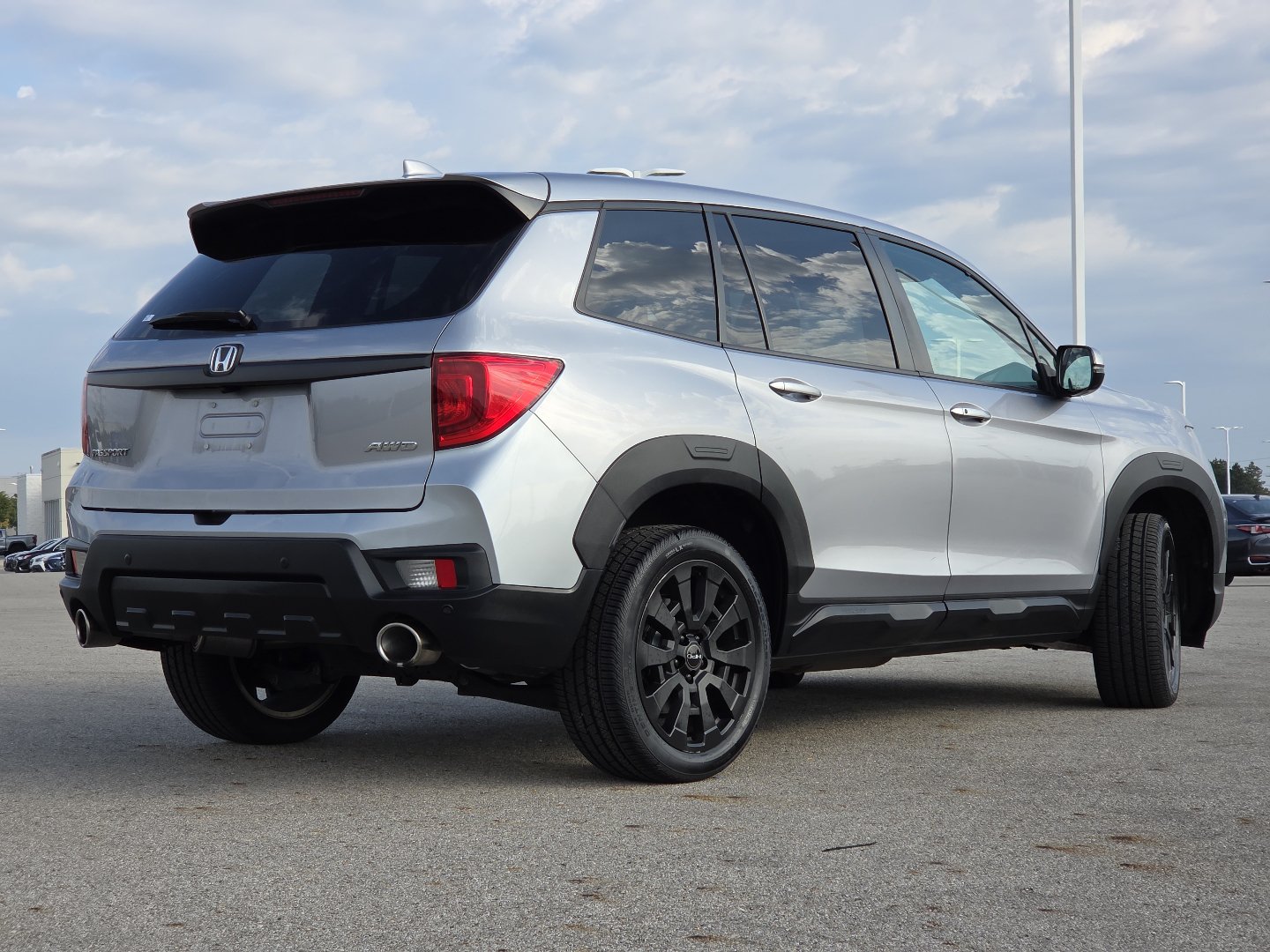 Used 2023 Honda Passport EX-L image 18