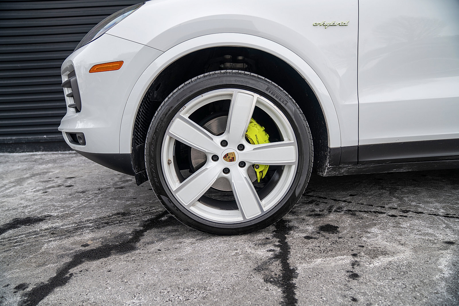 Certified 2022 Porsche Cayenne E-Hybrid image 24