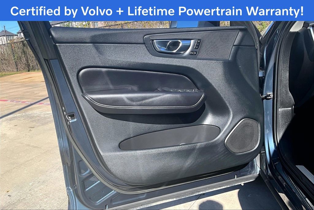 Used 2023 Volvo XC60 B5 Plus w/ Climate Package image 24