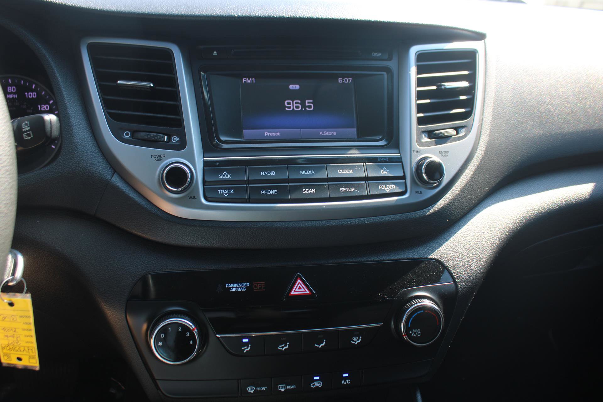 Used 2017 Hyundai Tucson Eco w/ Cargo Package image 11