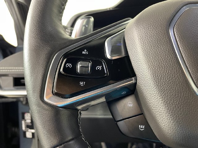 Certified 2020 Chevrolet Corvette Stingray Preferred Cpe w/ 2LT Preferred Equipment Group RWD image 11