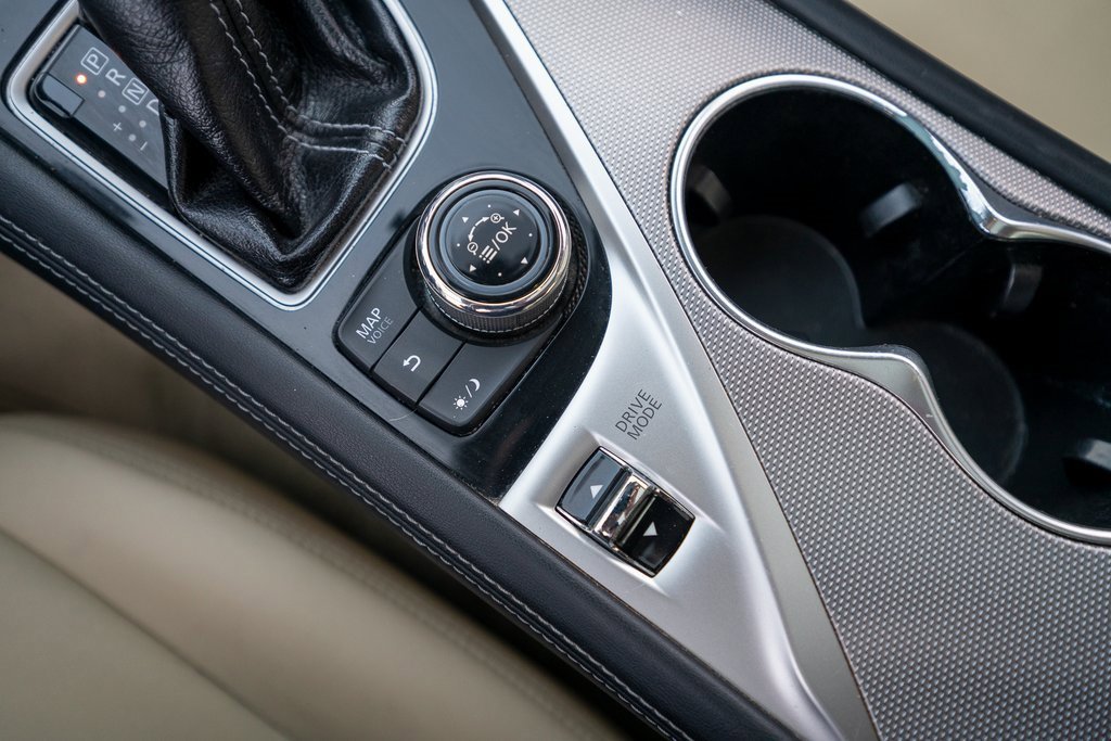 Used 2015 INFINITI Q50 Premium w/ Navigation Package image 26