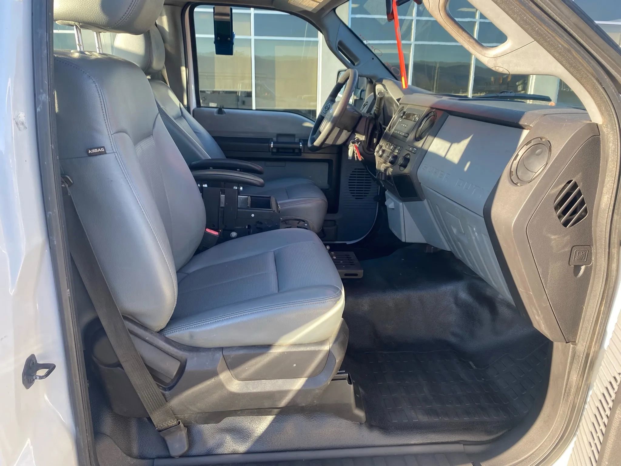 Used 2015 Ford F250 XL w/ Power Equipment Group RWD image 22