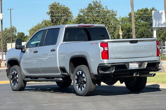 Used 2020 Chevrolet Silverado 2500 Custom w/ Custom Value Package AWD/4WD image 6