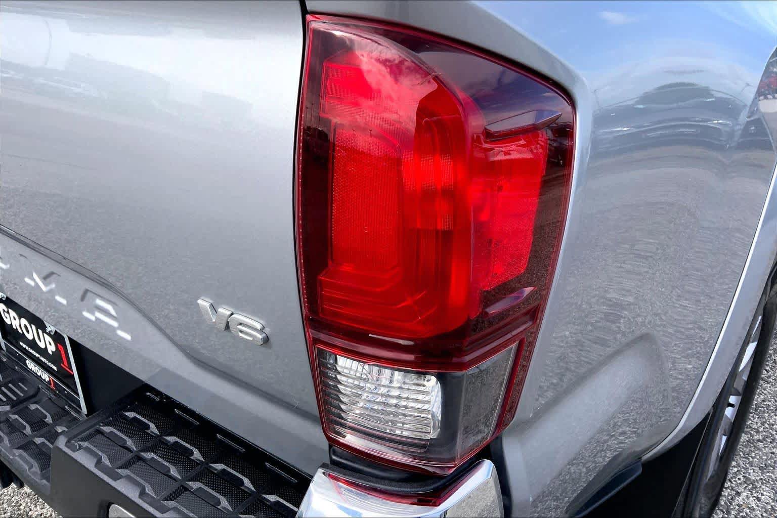Used 2019 Toyota Tacoma SR5 RWD image 30