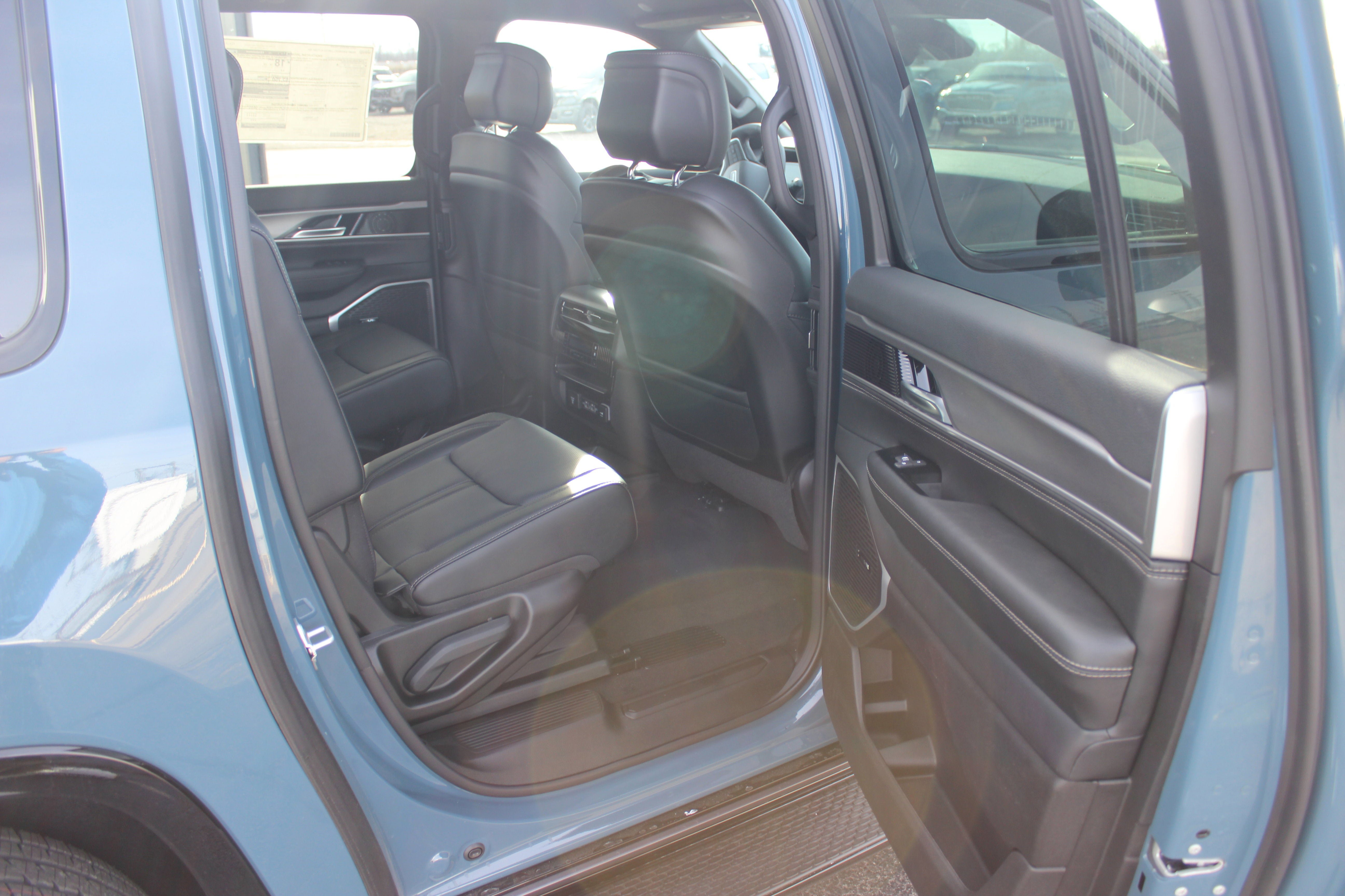 New 2026 Jeep Grand Wagoneer L Limited image 13