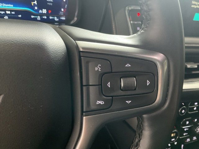 Used 2024 Chevrolet Suburban Premier image 12