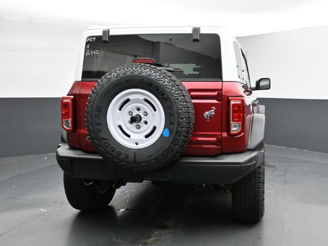 Used 2025 Ford Bronco Heritage Edition AWD/4WD image 10
