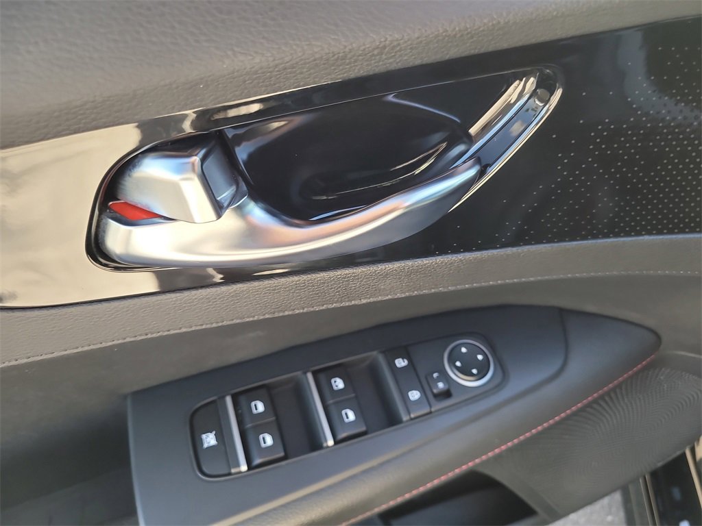 Used 2022 Kia Forte GT w/ GT2 Package image 15