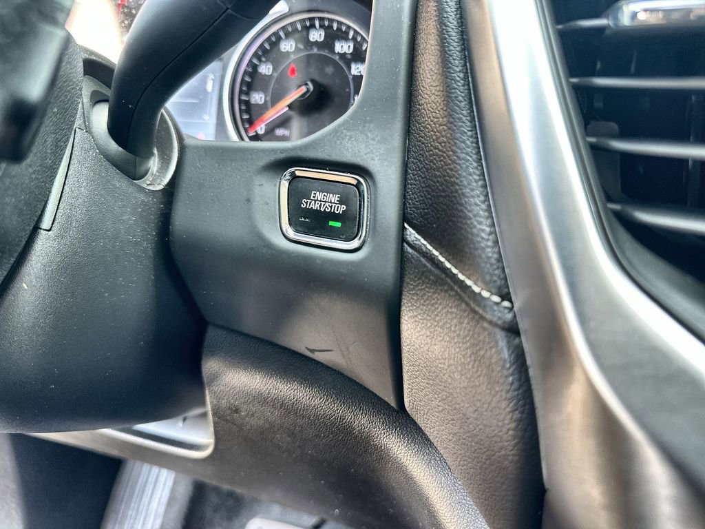 Certified 2023 GMC Acadia SLE w/ Driver Convenience Package image 17