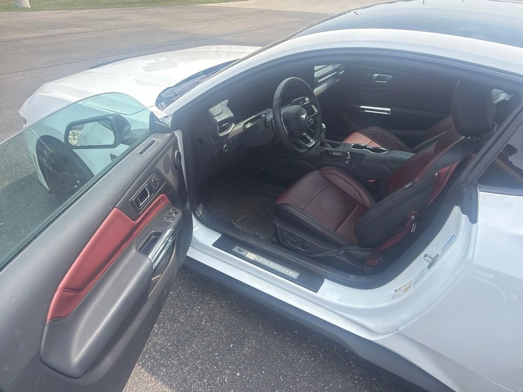 Used 2024 Ford Mustang GT Premium w/ GT Performance Package RWD image 7