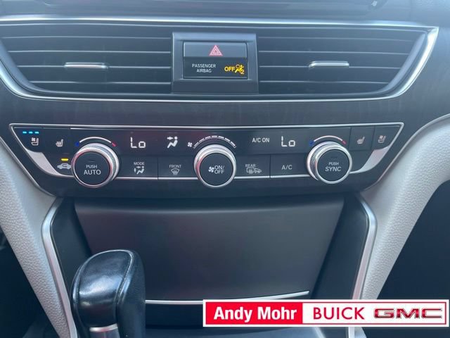 Used 2018 Honda Accord Touring image 27