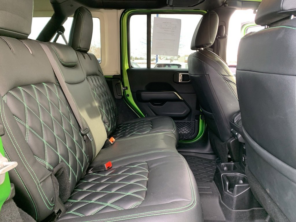 Used 2019 Jeep Wrangler Unlimited Sahara w/ Uconnect 4C Nav & Sound Group image 15