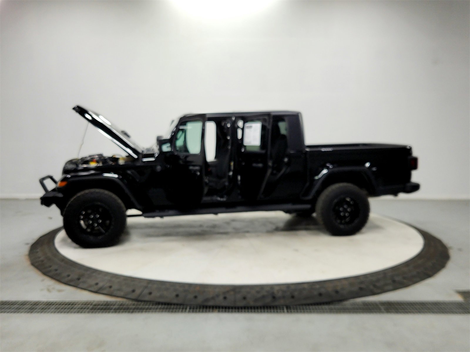 Used 2022 Jeep Gladiator Sport image 12