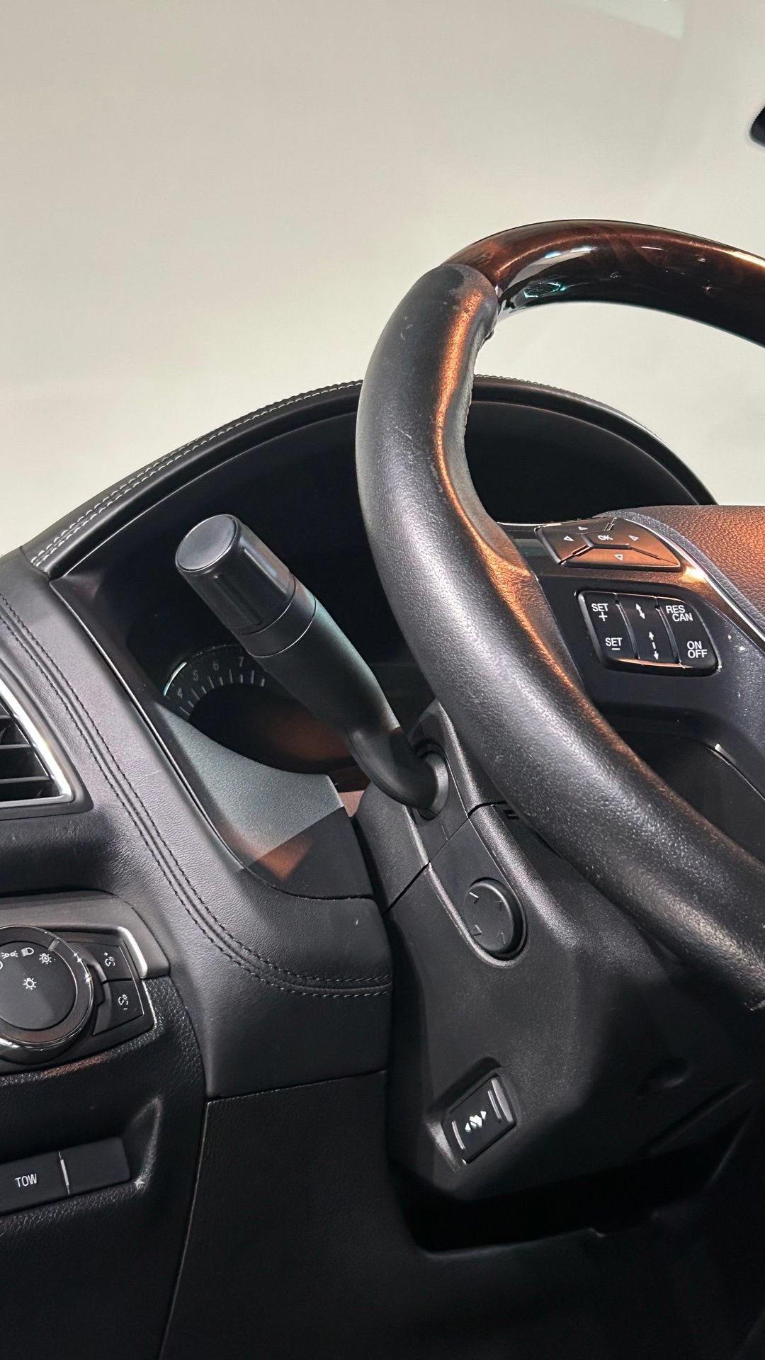 Used 2017 Ford Explorer Platinum AWD/4WD image 49