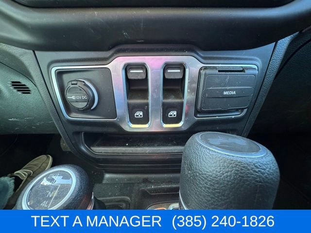 Used 2023 Jeep Wrangler Sport S image 20