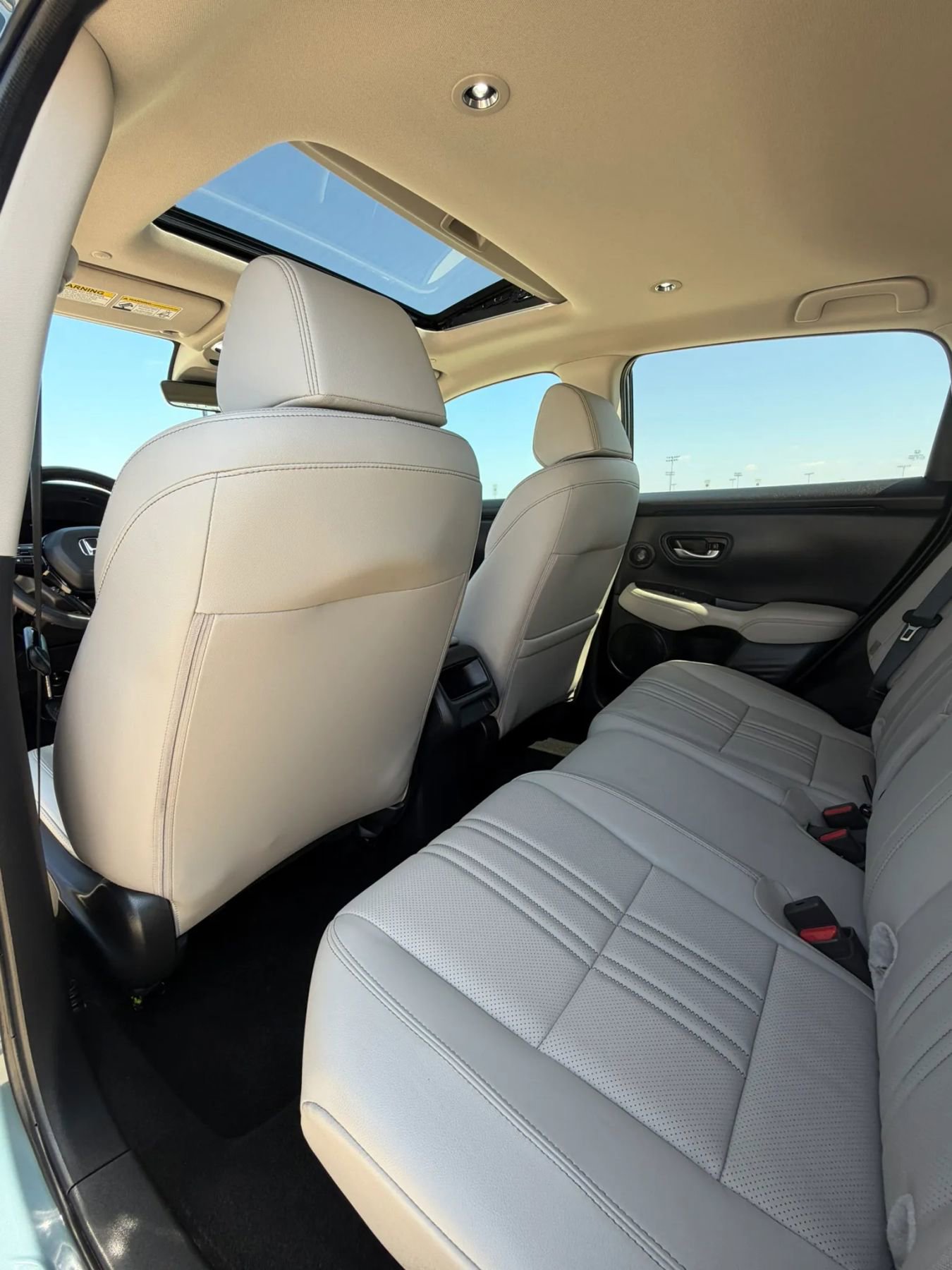 Used 2025 Honda HR-V EX-L image 28