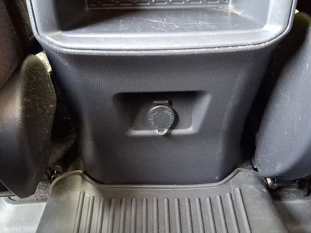 Used 2020 Toyota RAV4 LE w/ Carpet Mat Package FWD image 11