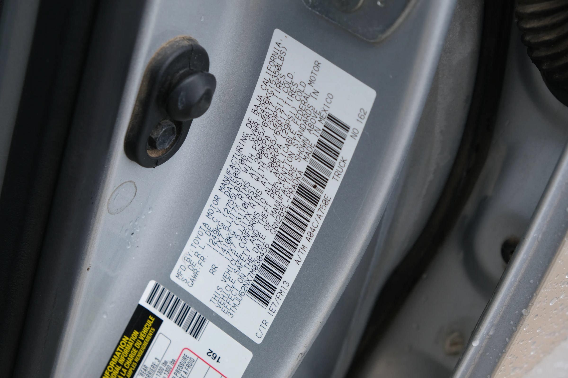 Used 2007 Toyota Tacoma PreRunner w/ TRD Sport Pkg #1 RWD image 16