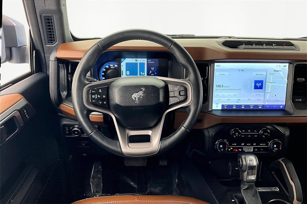 Used 2024 Ford Bronco Outer Banks w/ Sasquatch Package image 5