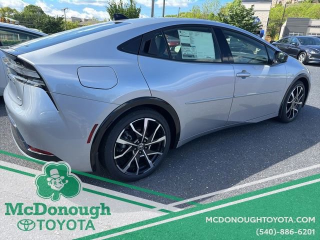 New 2026 Toyota Prius Plug-In Hybrid FWD image 8