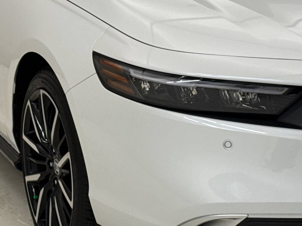 New 2026 Honda Accord Touring image 5