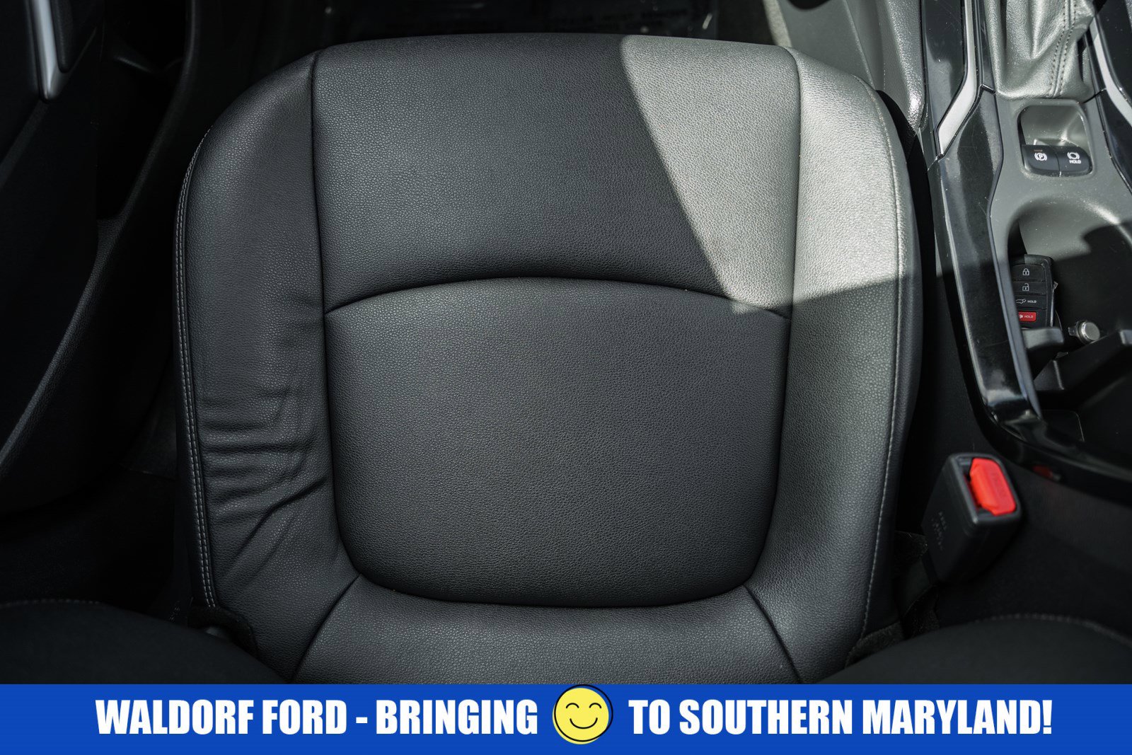 Used 2023 Toyota Corolla Cross XLE w/ Convenience Package image 34