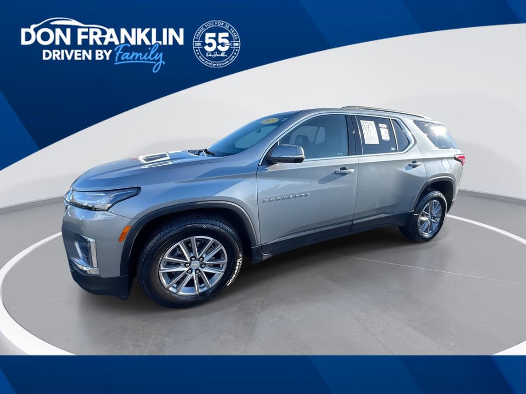 Used 2023 Chevrolet Traverse LT w/ Rear Camera Mirror Package