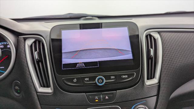 Used 2022 Chevrolet Malibu LT FWD image 28