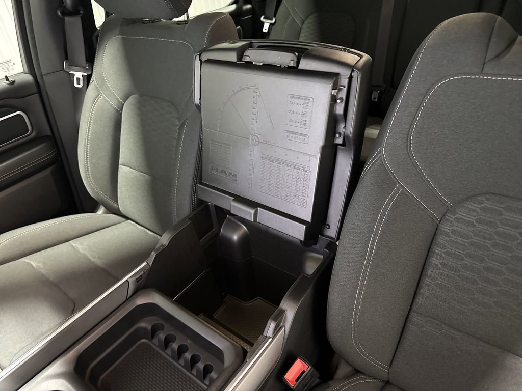 Used 2025 RAM 1500 Lone Star AWD/4WD image 36
