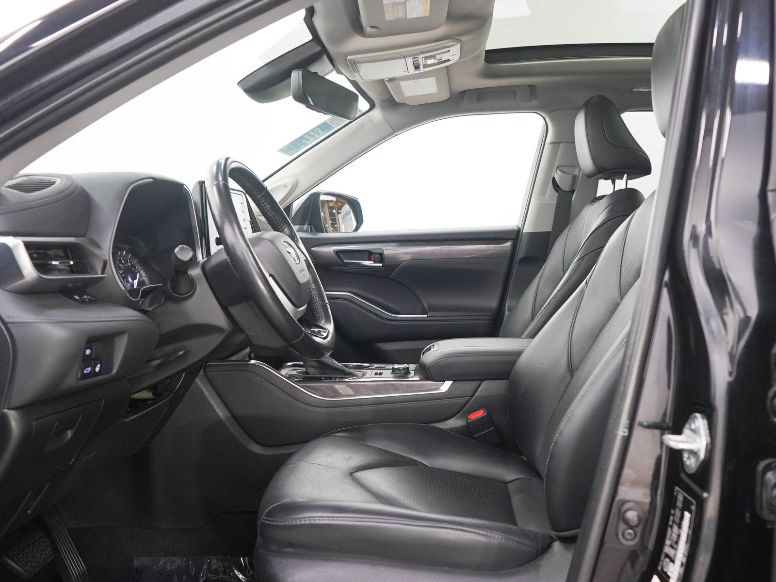 Used 2022 Toyota Highlander Limited AWD/4WD image 24